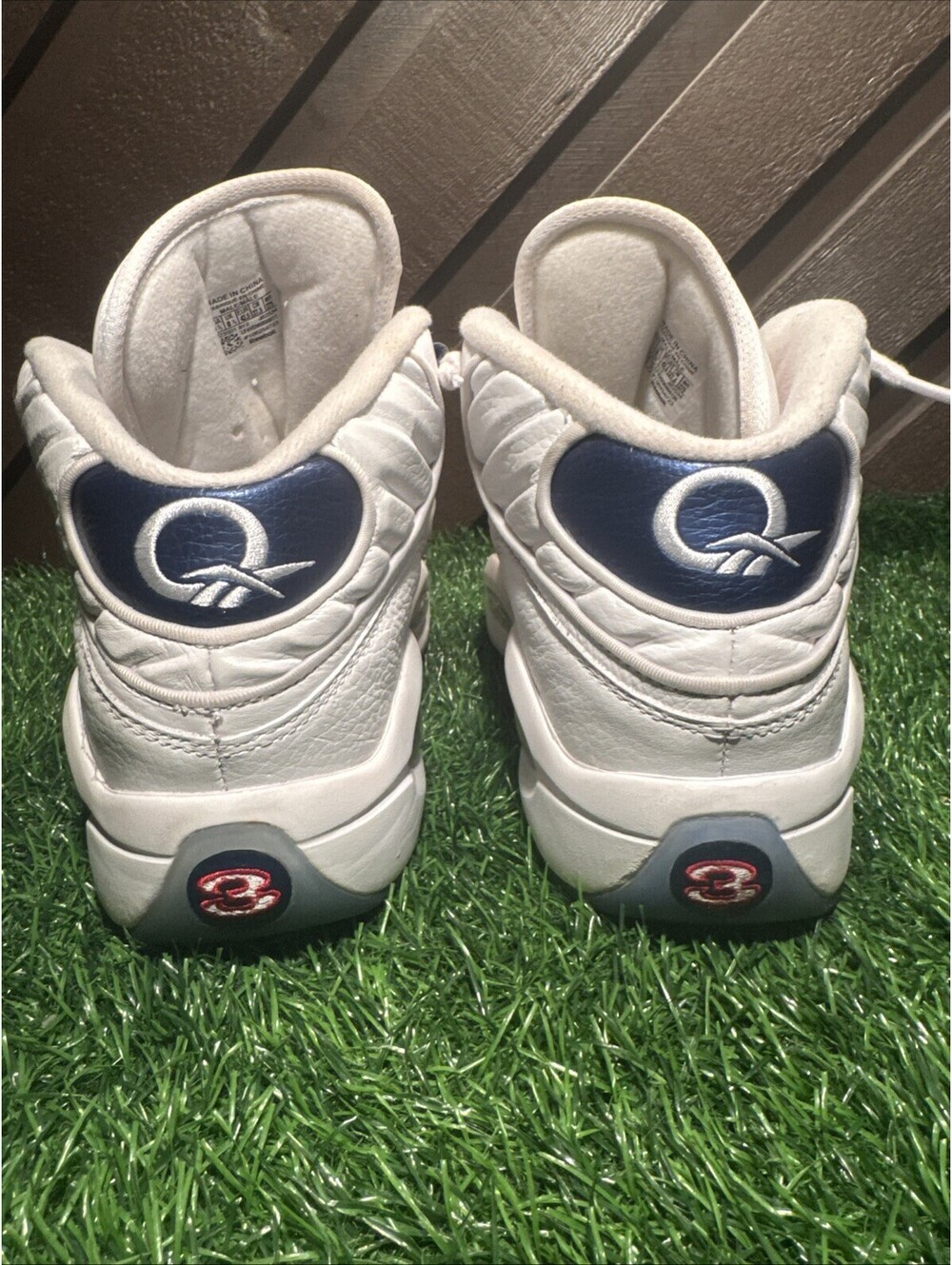 Size 9.5 - Reebok Question 2016 Mid Blue Toe - Picture 5 of 14